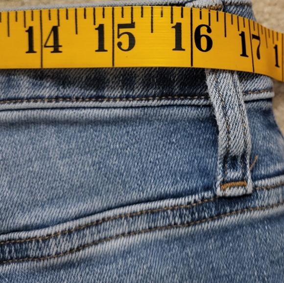 Madewell Kick Out Jeans Wome's Medium Wash Denim Blue Bootcut Jeans Size 32(14) - Picture 10 of 12